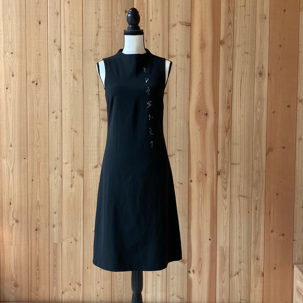 VIVIENNE TAM Black Dress with Embroidered Details in metallic silver US 6